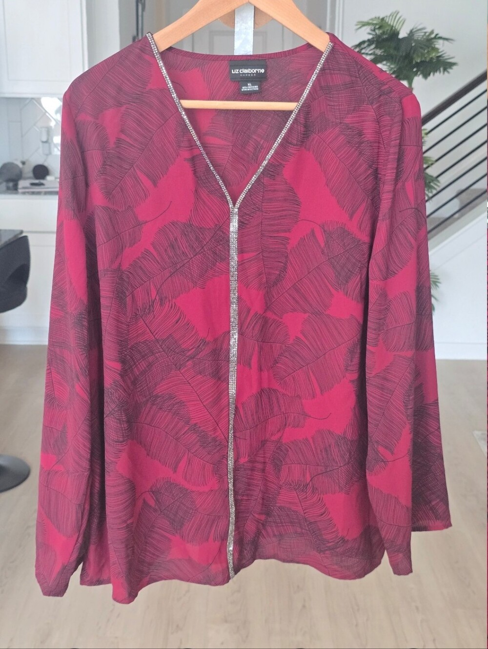 Liz Claiborne Career XL Burgundy Rhinestone Trim V Neck Blouse Leaf Print Top